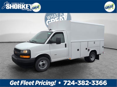 2025 Chevrolet Express Cutaway 3500 1WT