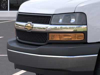 2026 Chevrolet Express Cutaway 3500 1WT