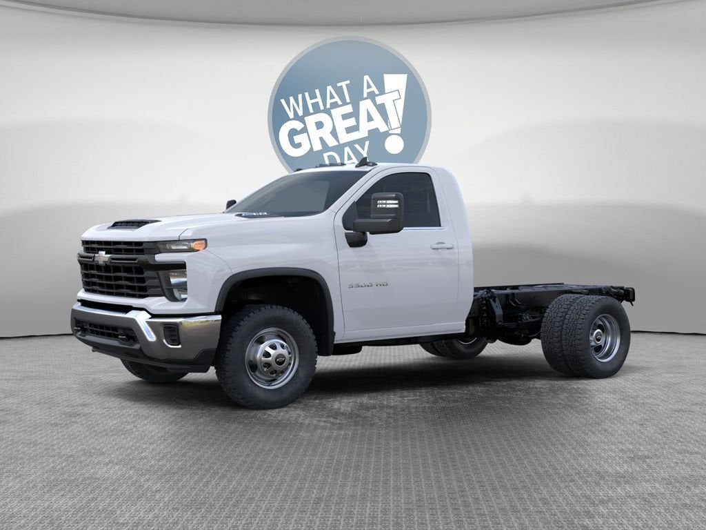 2026 Chevrolet Silverado 3500 HD Chassis Cab Work Truck