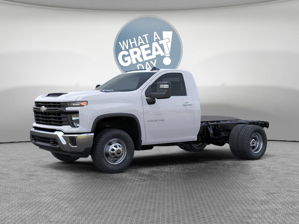 2026 Chevrolet Silverado 3500 HD Chassis Cab Work Truck
