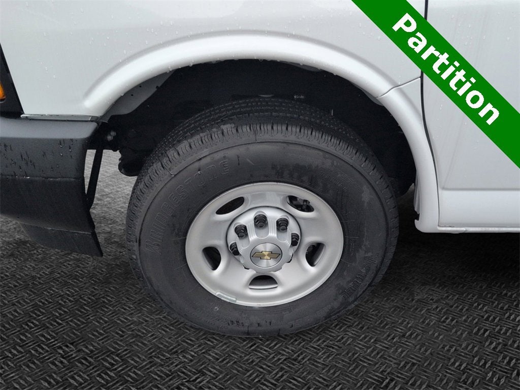 2025 Chevrolet Express Cargo 2500 WT