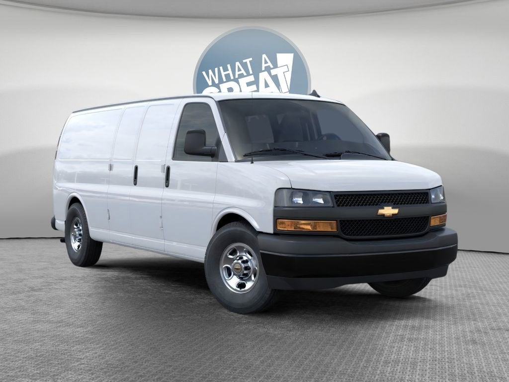 2026 Chevrolet Express Cargo 1WT