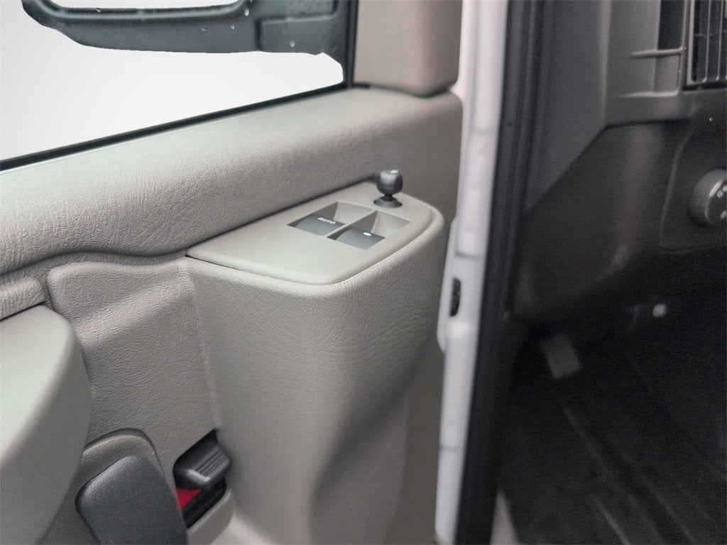 2026 Chevrolet Express Cargo 2500 1WT