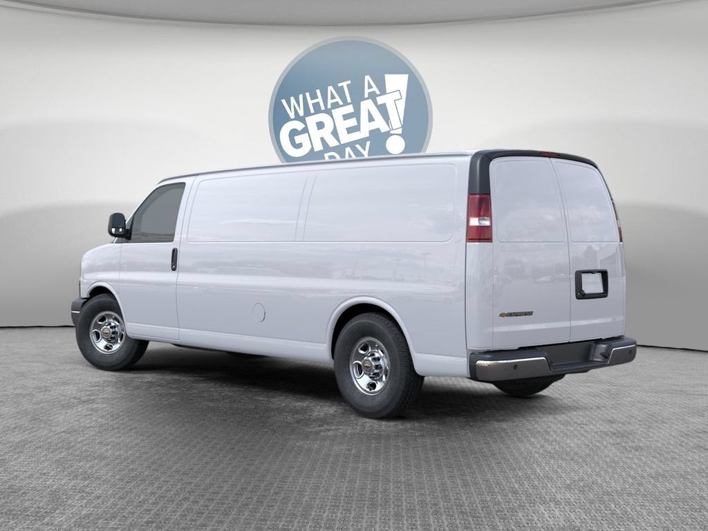 2026 Chevrolet Express Cargo WT