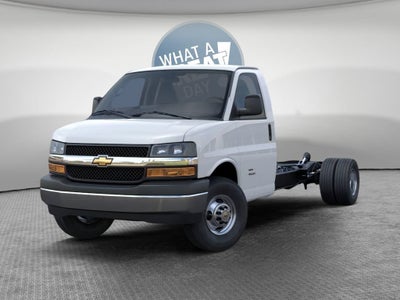 2026 Chevrolet Express Cutaway 4500 2WT