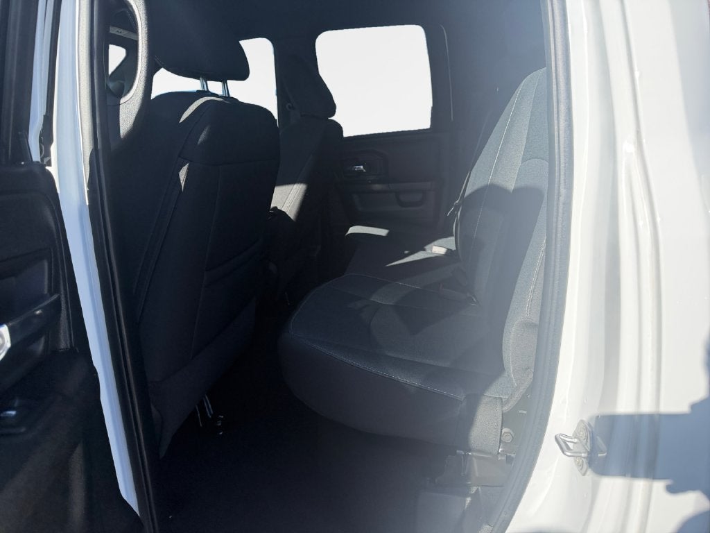 2021 RAM 1500 Classic Warlock Quad Cab 4x4 6'4" Box