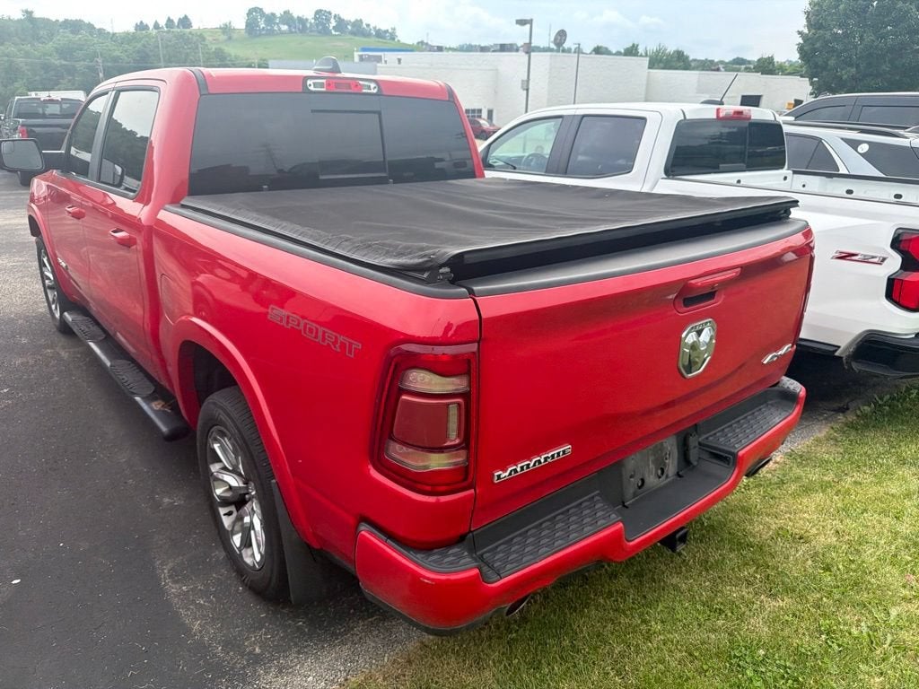 2020 RAM 1500 Laramie Crew Cab 4x4 5'7" Box