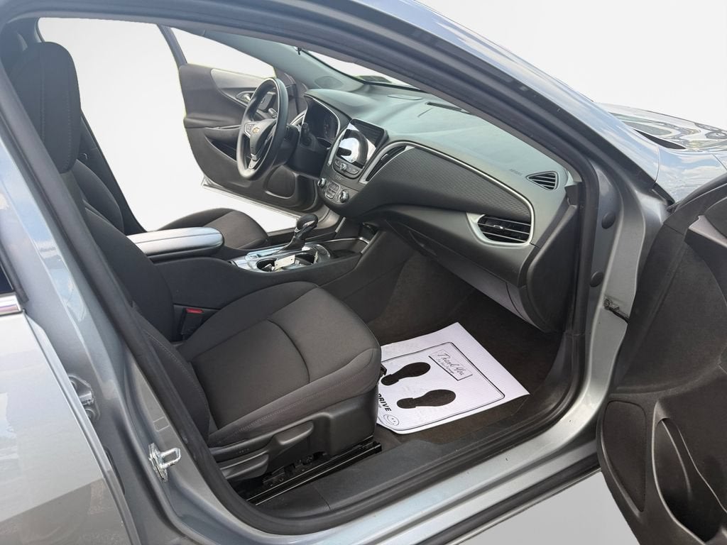 2024 Chevrolet Malibu 1LT - Photo 26