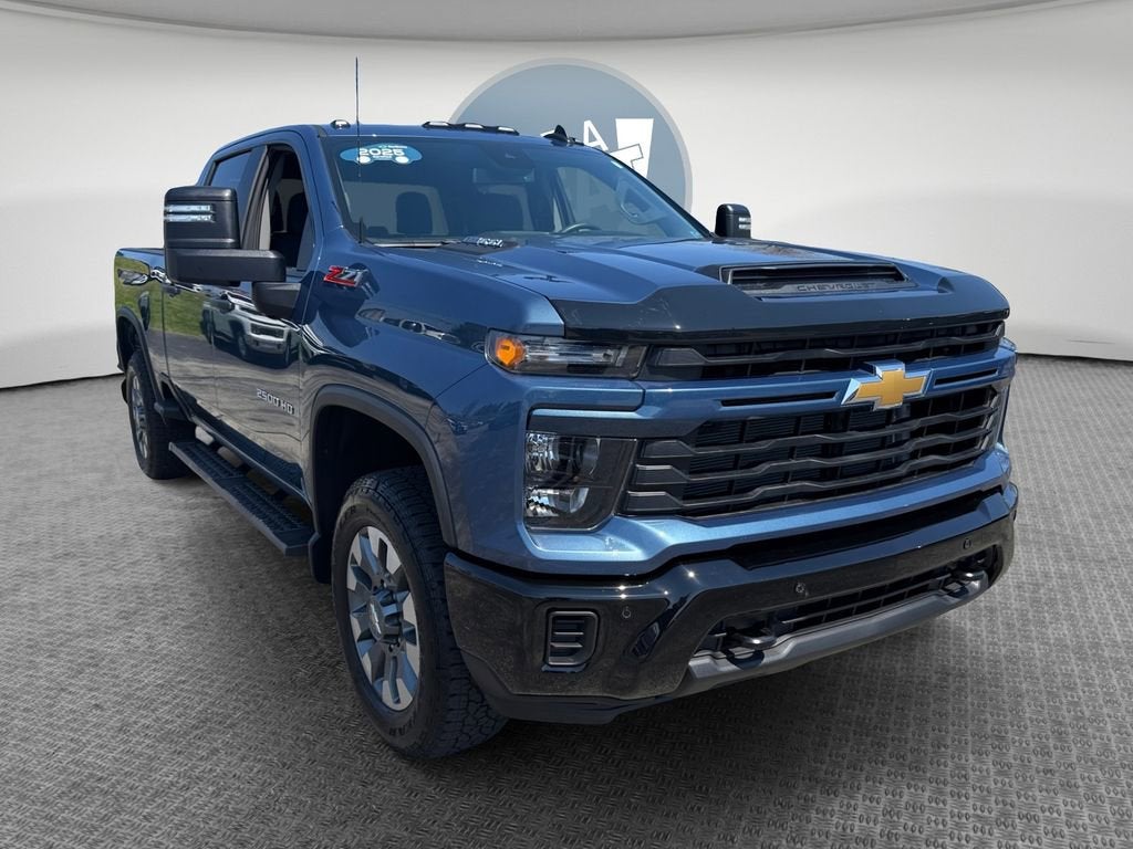 2025 Chevrolet Silverado 2500 HD Custom