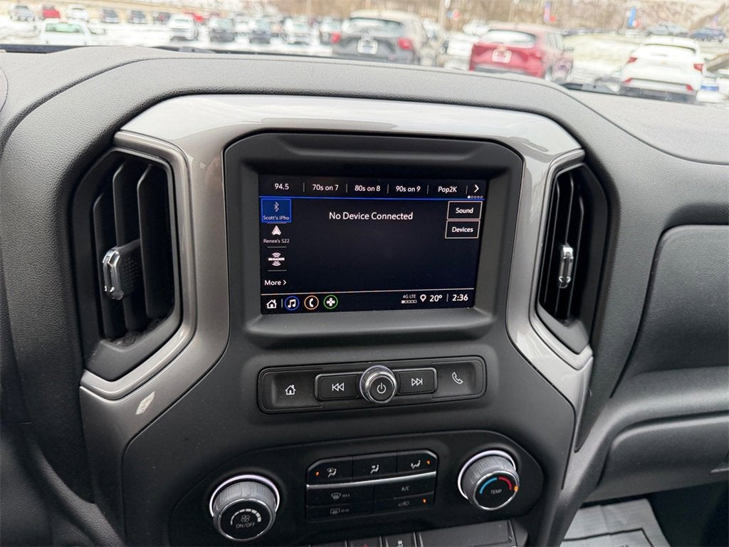 2022 Chevrolet Silverado 1500 Custom