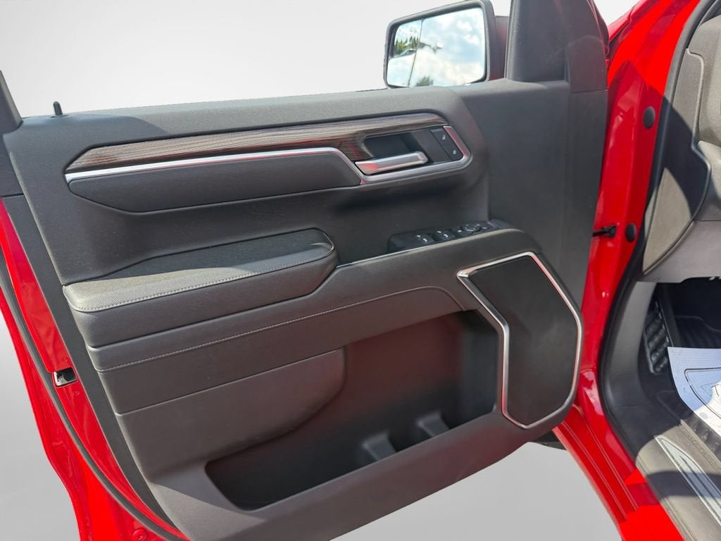 2022 Chevrolet Silverado 1500 LT (2FL)