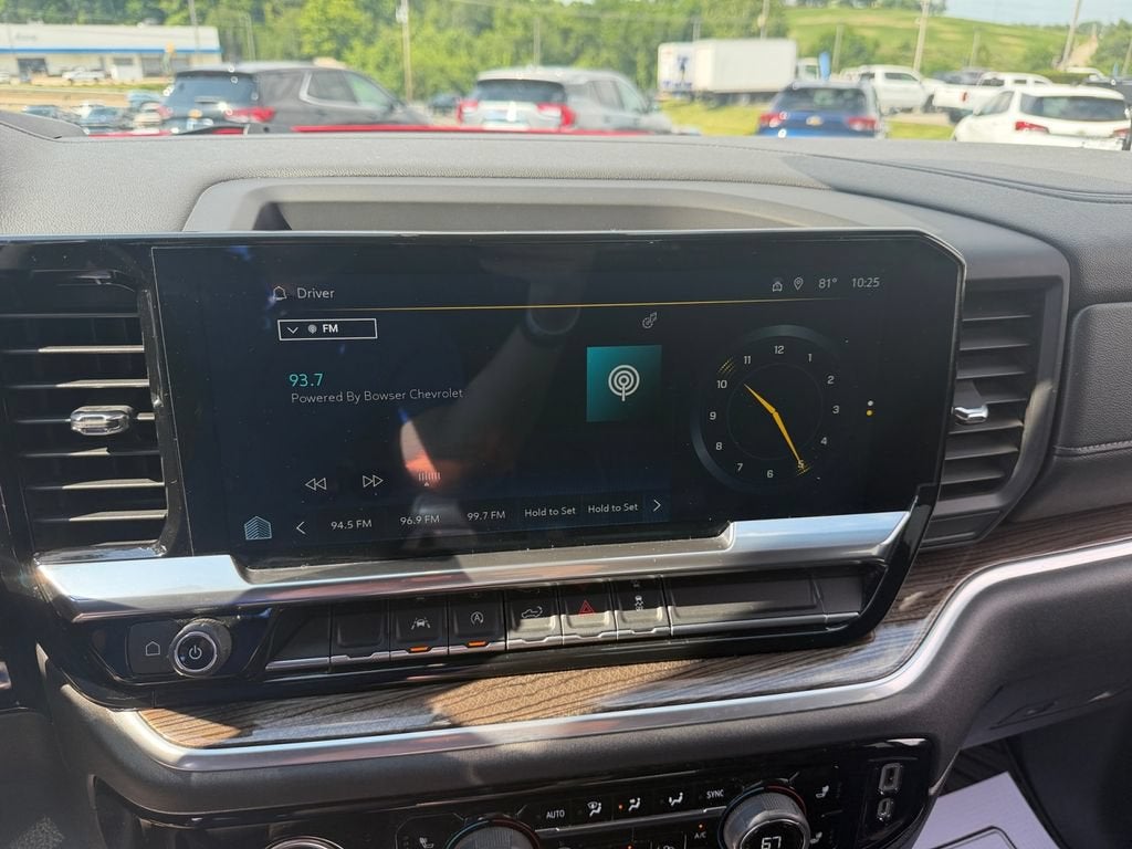 2022 Chevrolet Silverado 1500 LT (2FL)
