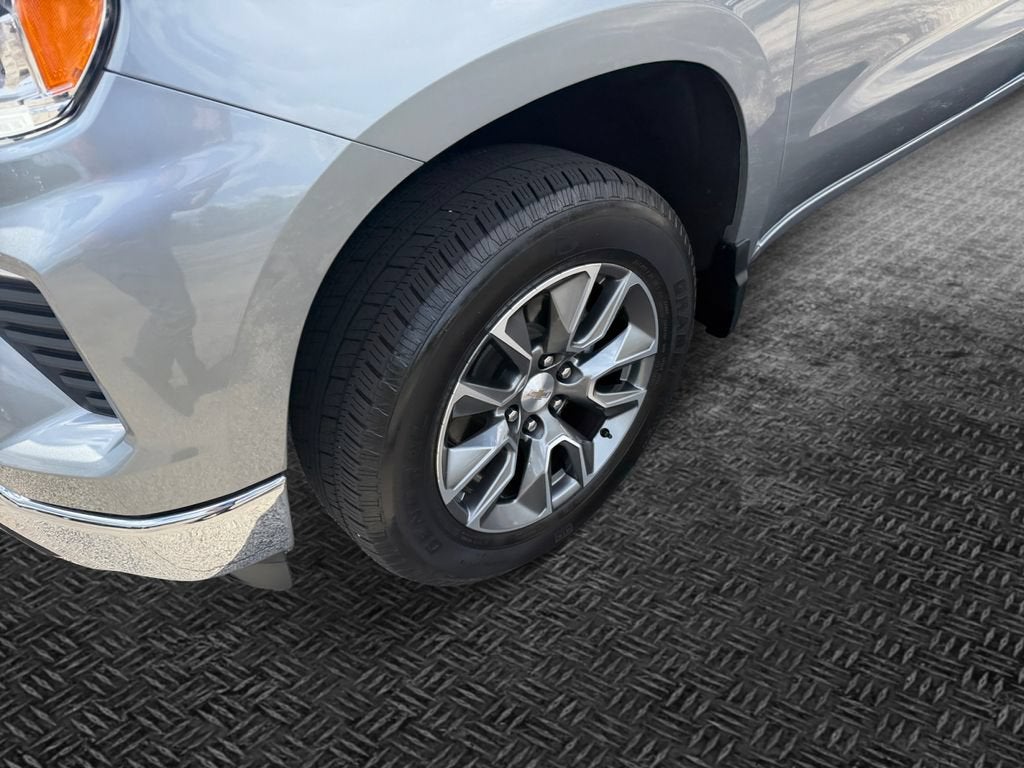 2024 Chevrolet Silverado 1500 LT - Photo 11