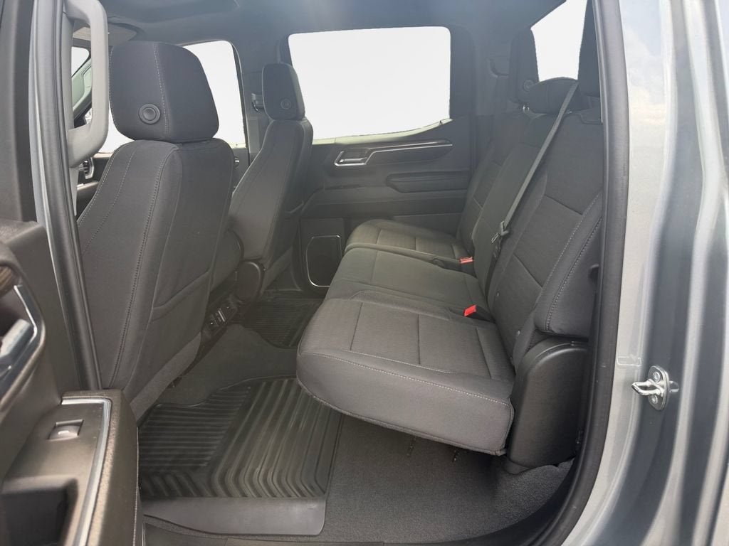 2024 Chevrolet Silverado 1500 LT - Photo 24