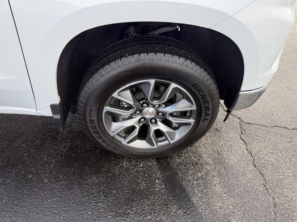 2025 Chevrolet Silverado 1500 LT (2FL)