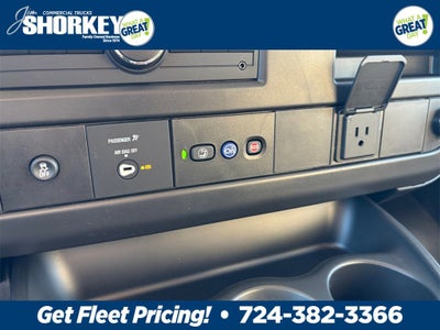 2025 Chevrolet Express Cargo 3500 WT