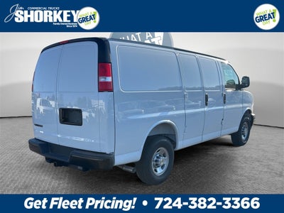 2025 Chevrolet Express Cargo 3500 WT