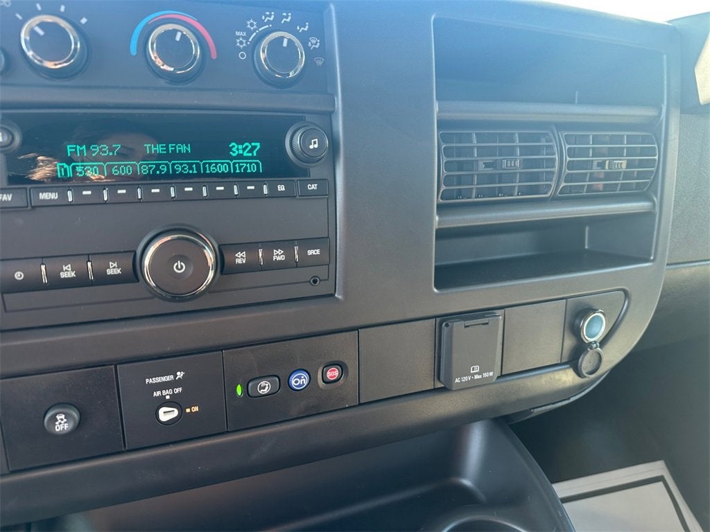 2024 Chevrolet Express Cargo 3500 WT