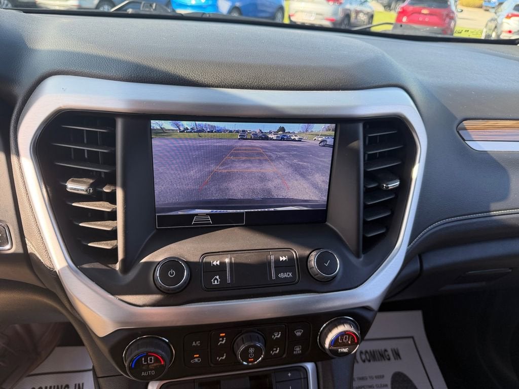 2023 GMC Acadia SLE