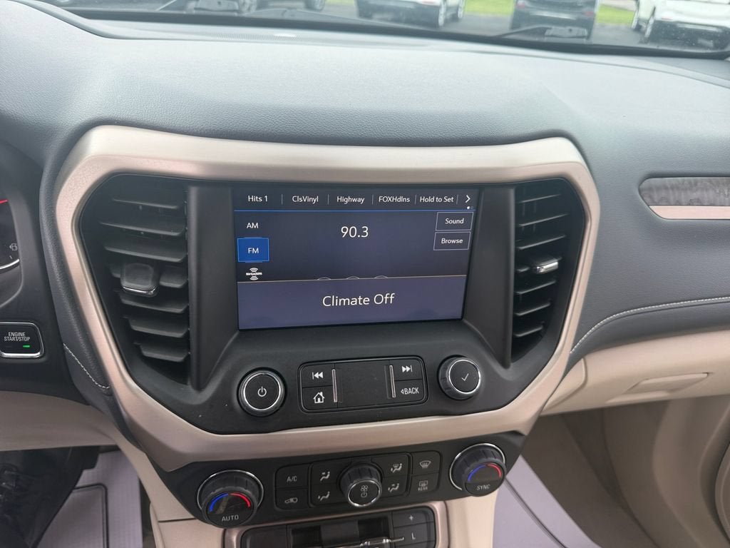 2023 GMC Acadia Denali