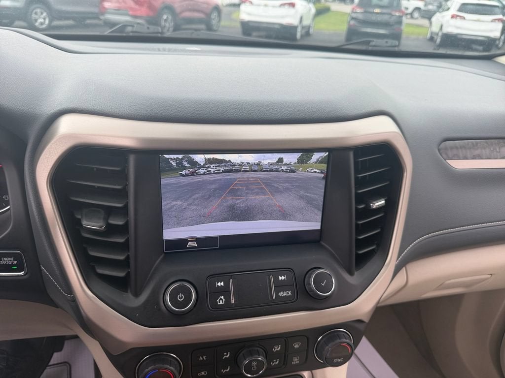 2023 GMC Acadia Denali