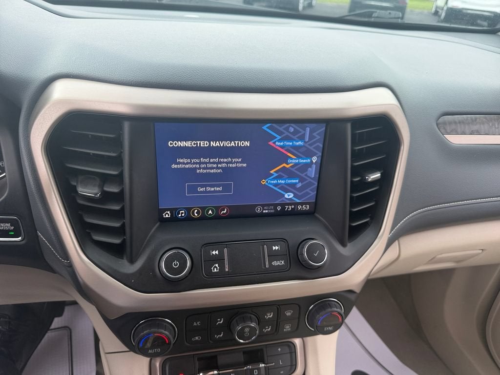 2023 GMC Acadia Denali