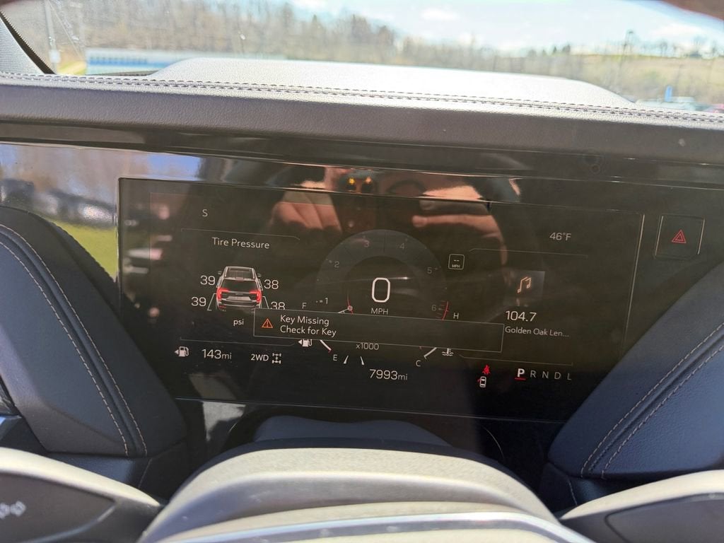 2025 GMC Yukon XL AT4