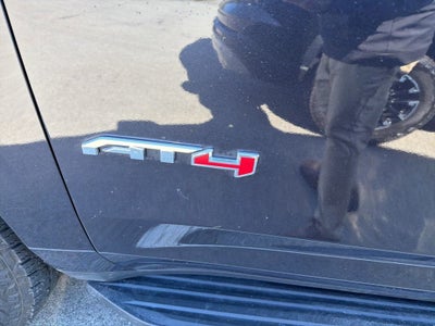 2025 GMC Yukon XL AT4