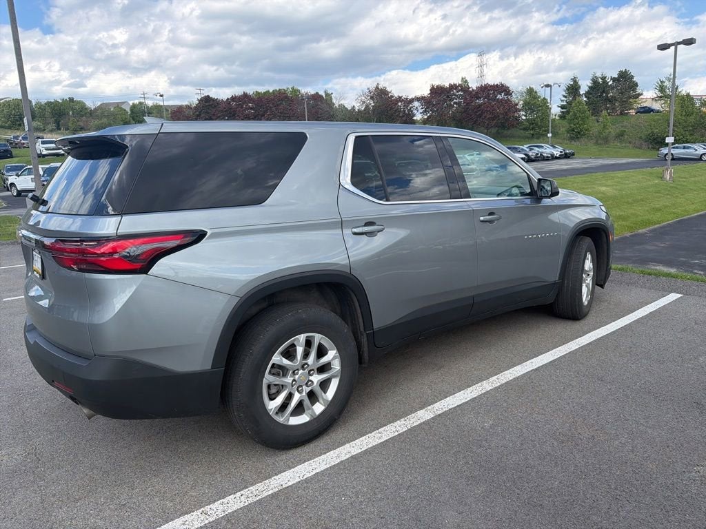2023 Chevrolet Traverse LS