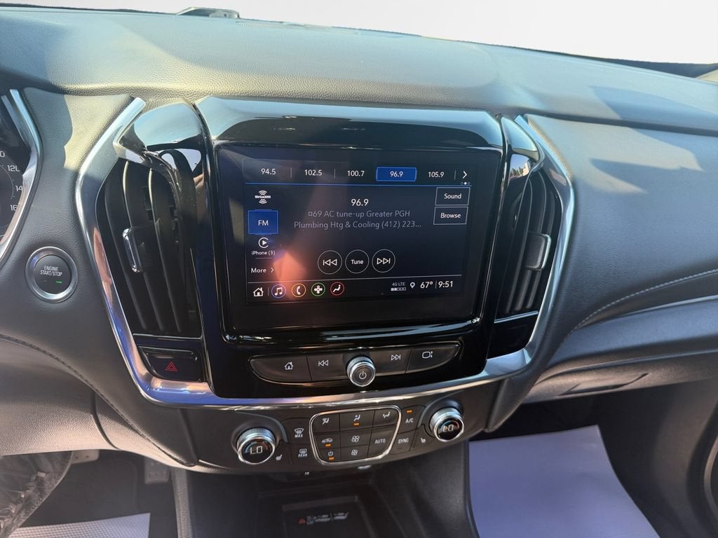 2023 Chevrolet Traverse LT Cloth