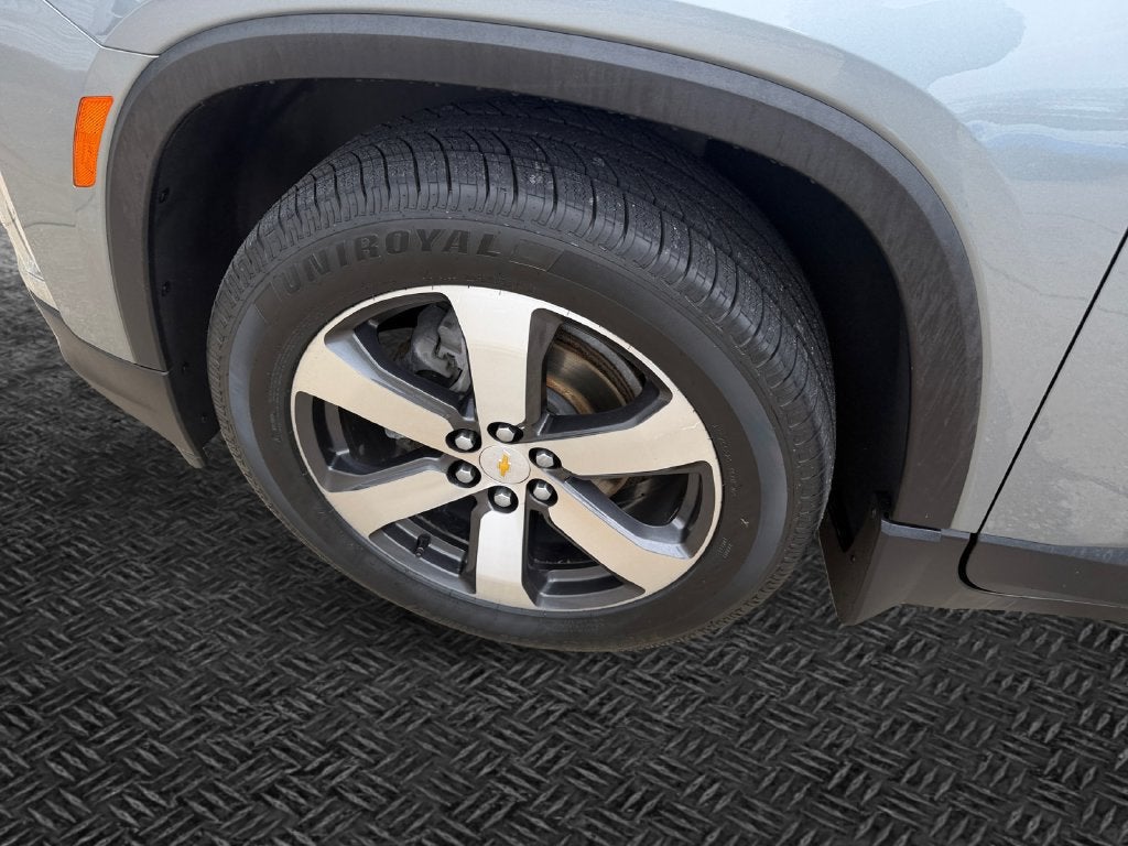 2023 Chevrolet Traverse 3LT - Photo 11