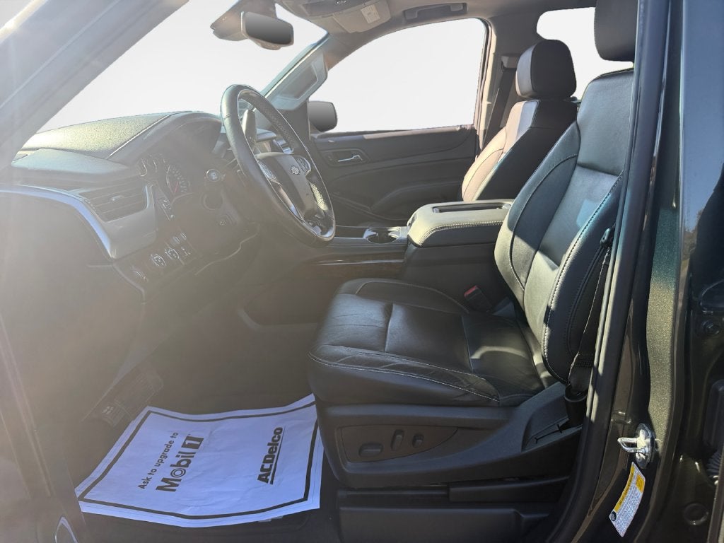 2019 Chevrolet Tahoe LT - Photo 12