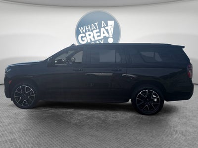 2023 Chevrolet Suburban RST