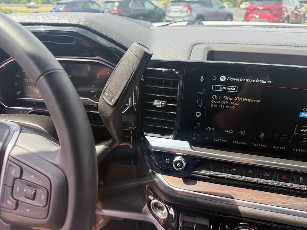 2025 GMC Sierra 1500 SLT - Photo 21