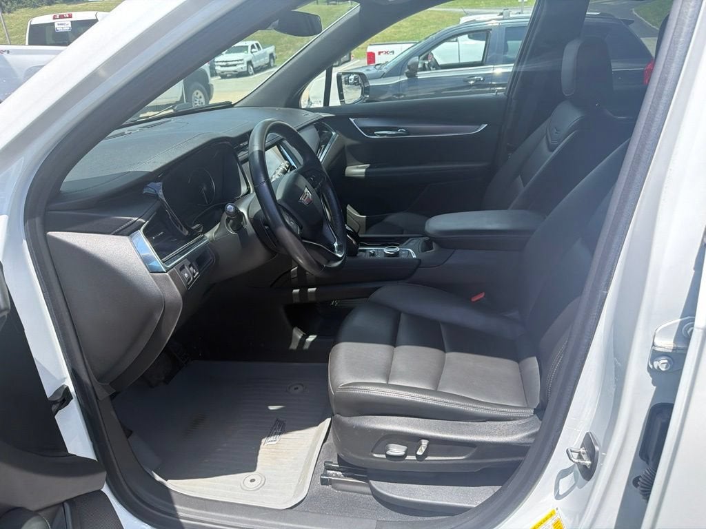 2021 Cadillac XT6 Luxury
