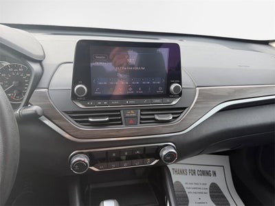 2024 Nissan Altima SV FWD