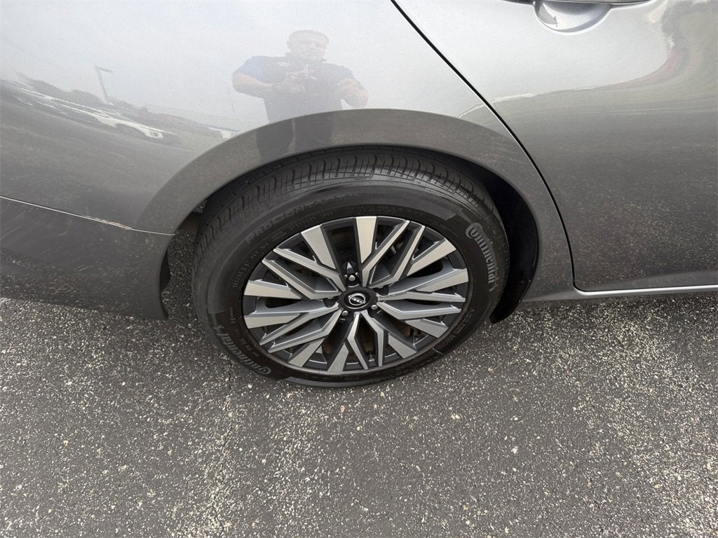 2024 Nissan Altima SV FWD