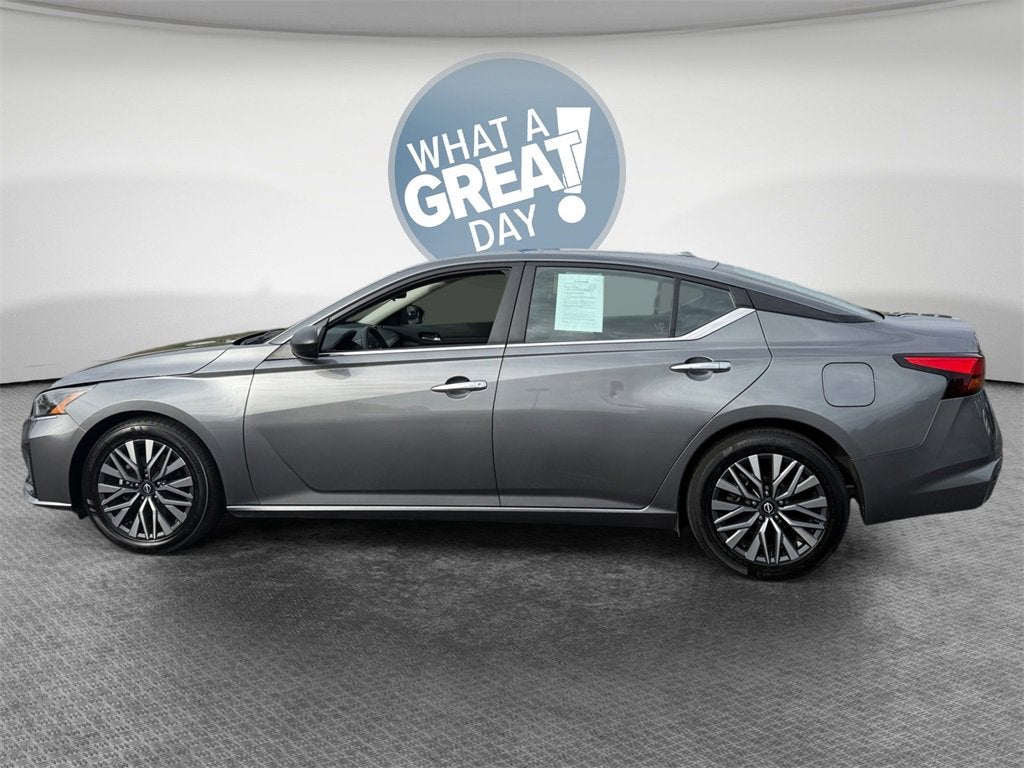 2024 Nissan Altima SV FWD