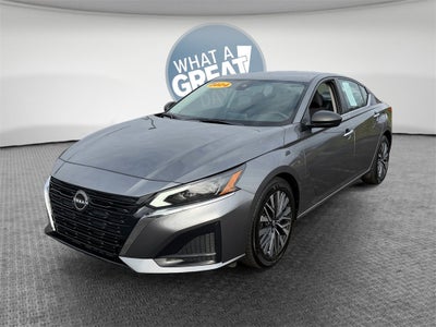 2024 Nissan Altima SV FWD