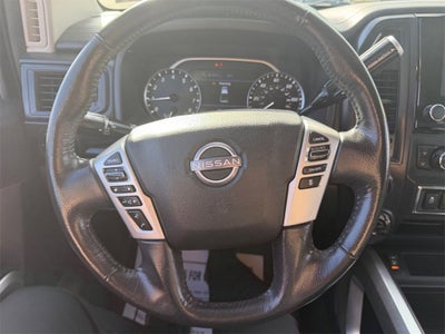 2023 Nissan TITAN Crew Cab SV 4x4