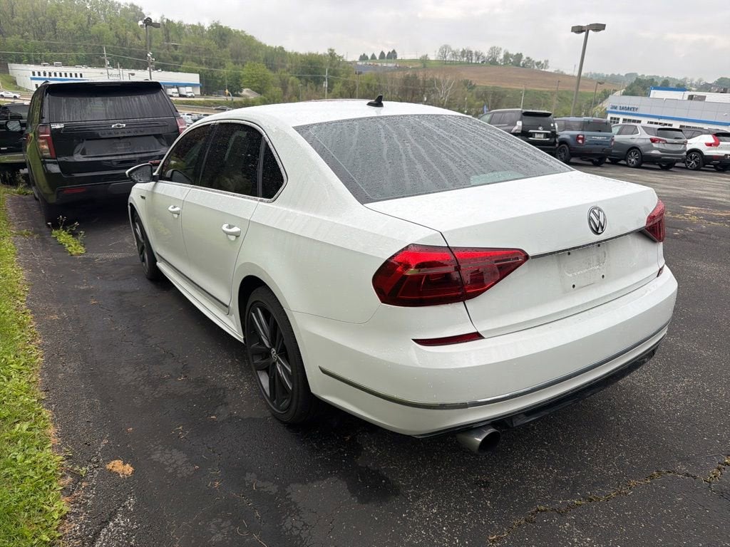 2017 Volkswagen Passat 1.8T R-Line