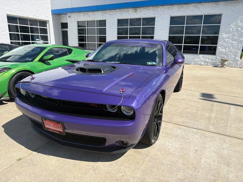 2016 Dodge Challenger R/T Shaker