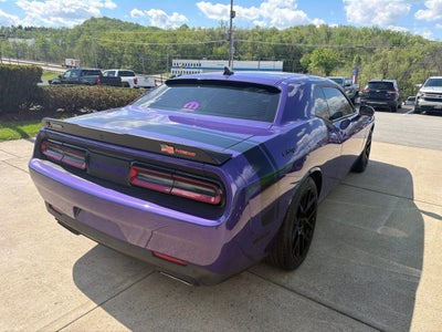2016 Dodge Challenger R/T Shaker