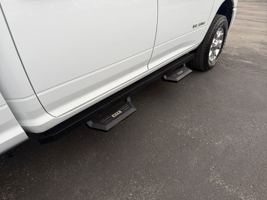 2024 RAM 2500 Laramie Crew Cab 4x4 6'4" Box