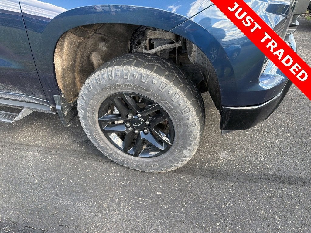 2022 Chevrolet Silverado 1500 Custom Trail Boss