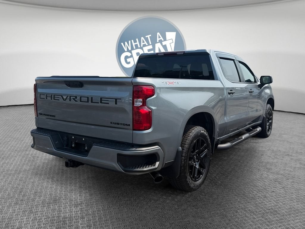 2025 Chevrolet Silverado 1500 Custom