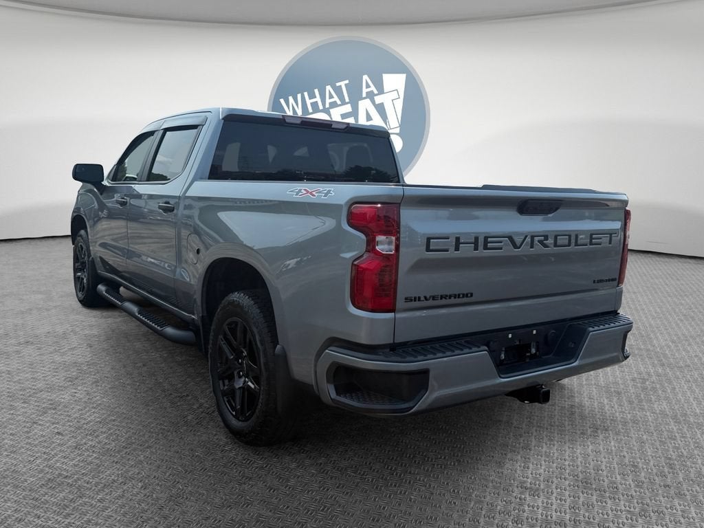 2025 Chevrolet Silverado 1500 Custom