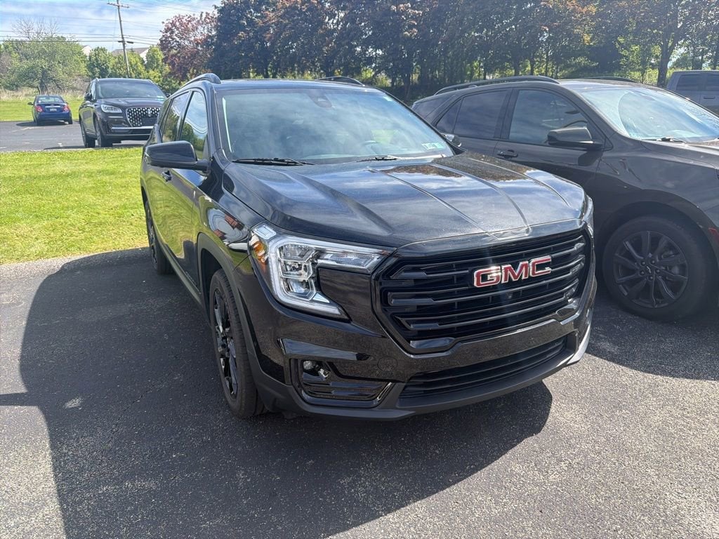 2023 GMC Terrain SLT
