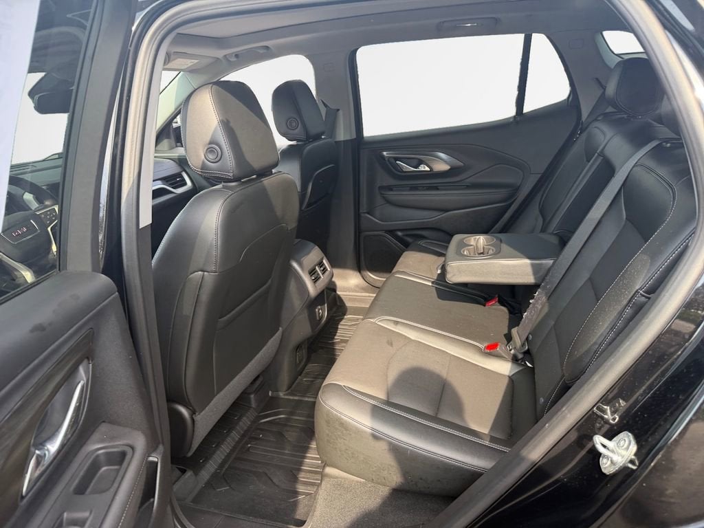 2023 GMC Terrain SLT - Photo 24