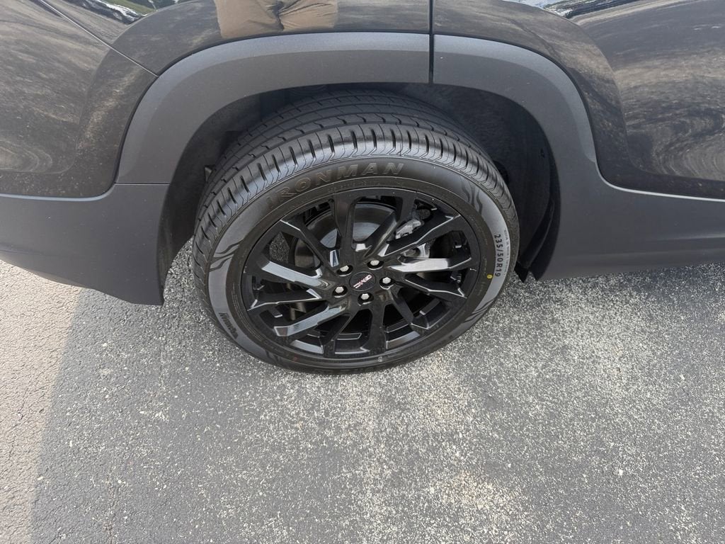 2023 GMC Terrain SLT - Photo 29